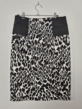 Calvin Klein Black and White Leopard-Print Pencil Skirt Size 6